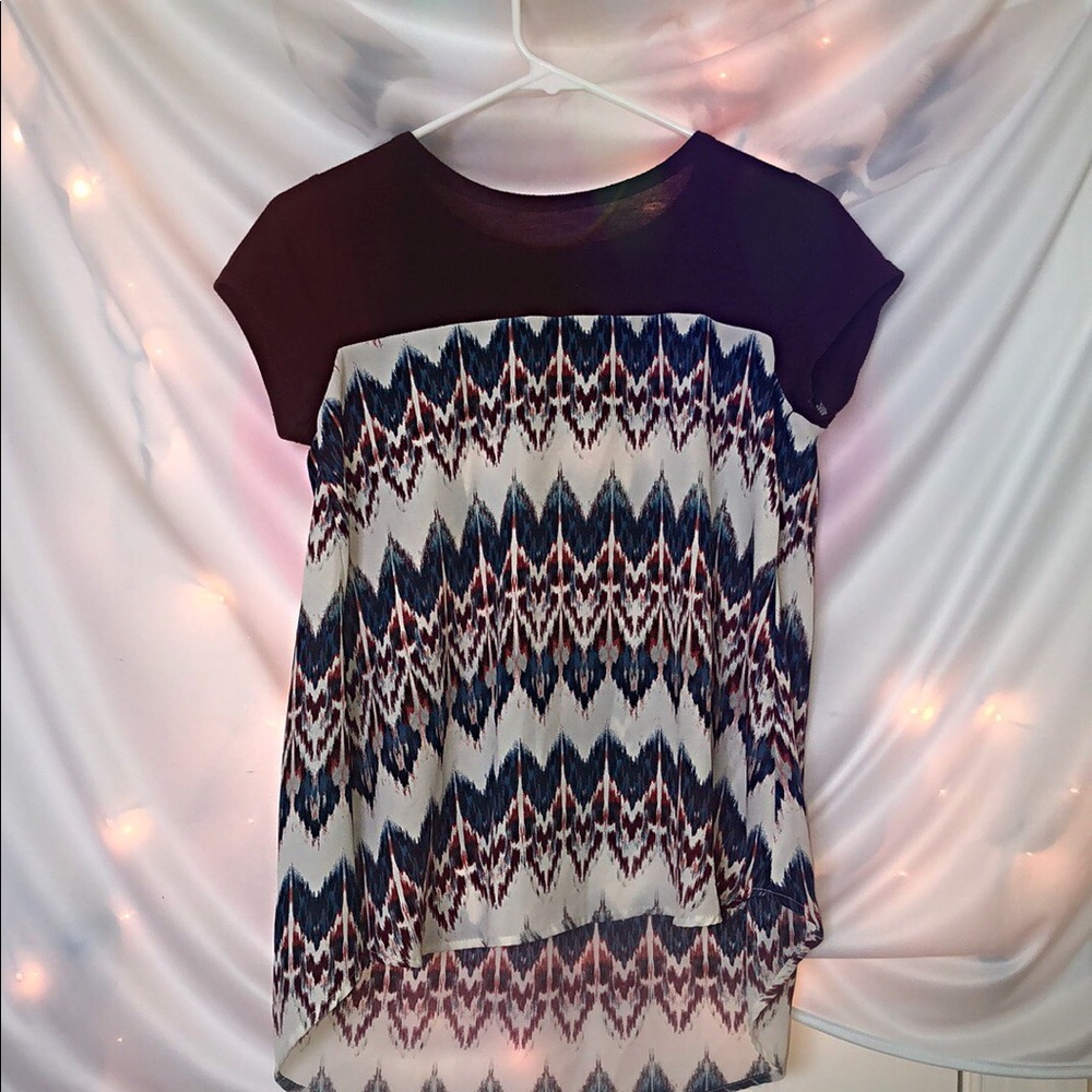 Girl’s Juniors Shirt With Vibrant Stylish Pattern